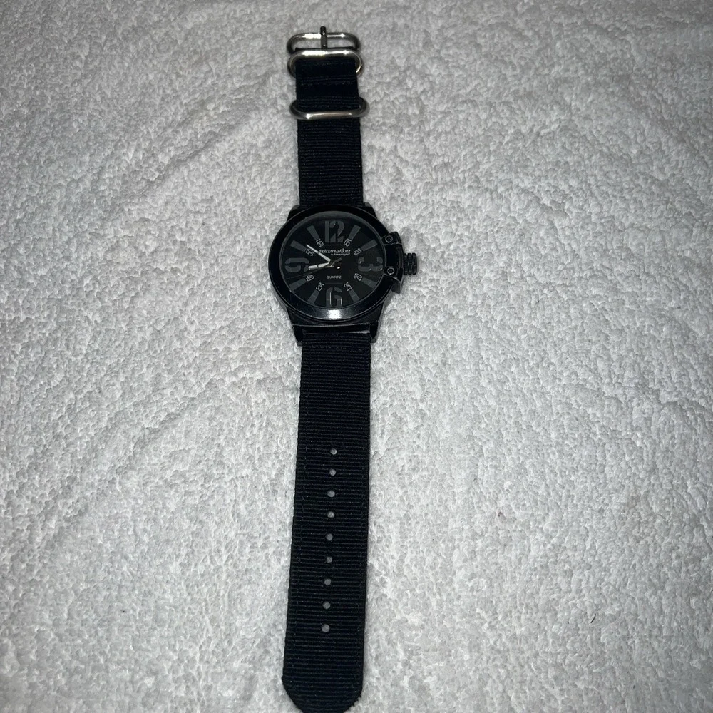 Freestyle Analog Date Mens Watch Water Resistant 30 Meters Working
